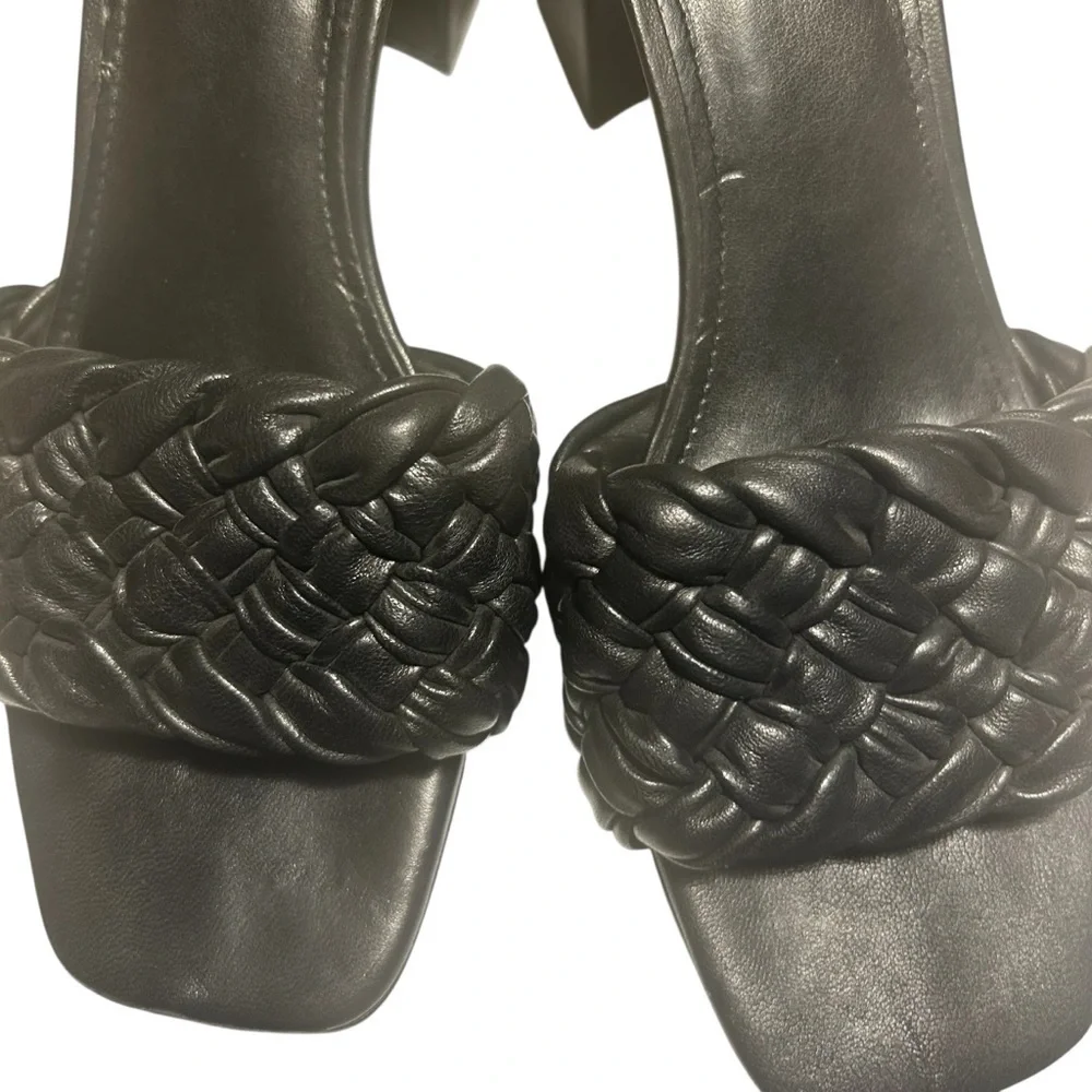Marc Fisher Nahea Block Heel Black Leather Quilted Slides Sz 9